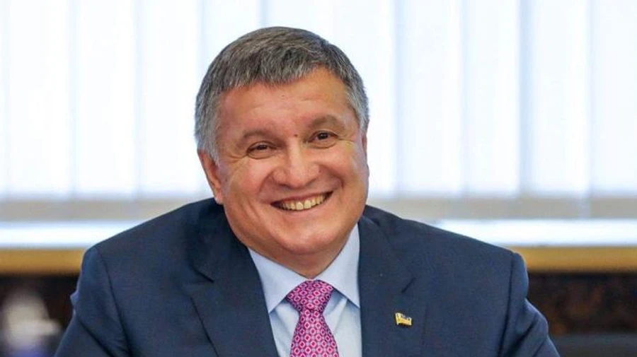 Аваков каже, що в партію Разумкова не піде