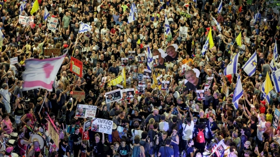 Тысячи людей протестовали в Тель-Авиве против плана правительства Нетаньяху оккупировать Газу