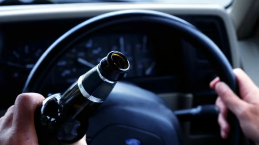 Щороку десятки тисяч українців уникають покарання за п'яне водіння: чому і як