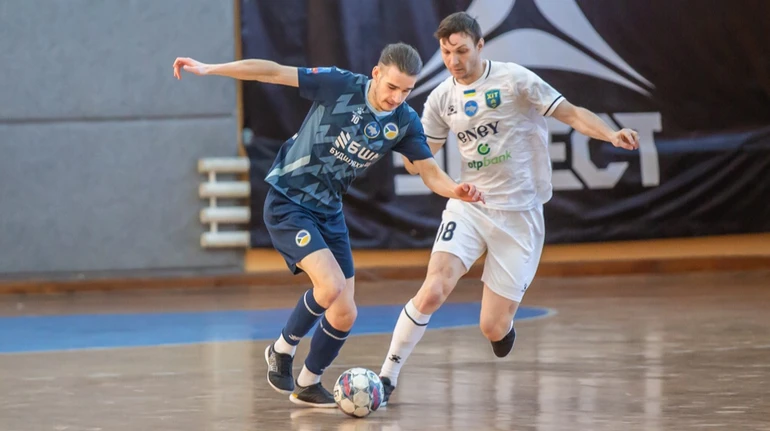 П’ятеро ще в битві за плейоф і ціна трьох метрів: найцікавіше про 19 тур Екстраліги