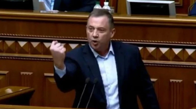 Родичі депутата-втікача Дубневича осіли у Аргентині – ЗМІ