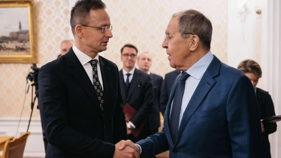 Hungarian foreign minister meets Russian counterpart in Moscow and reiterates his call for peace – photos