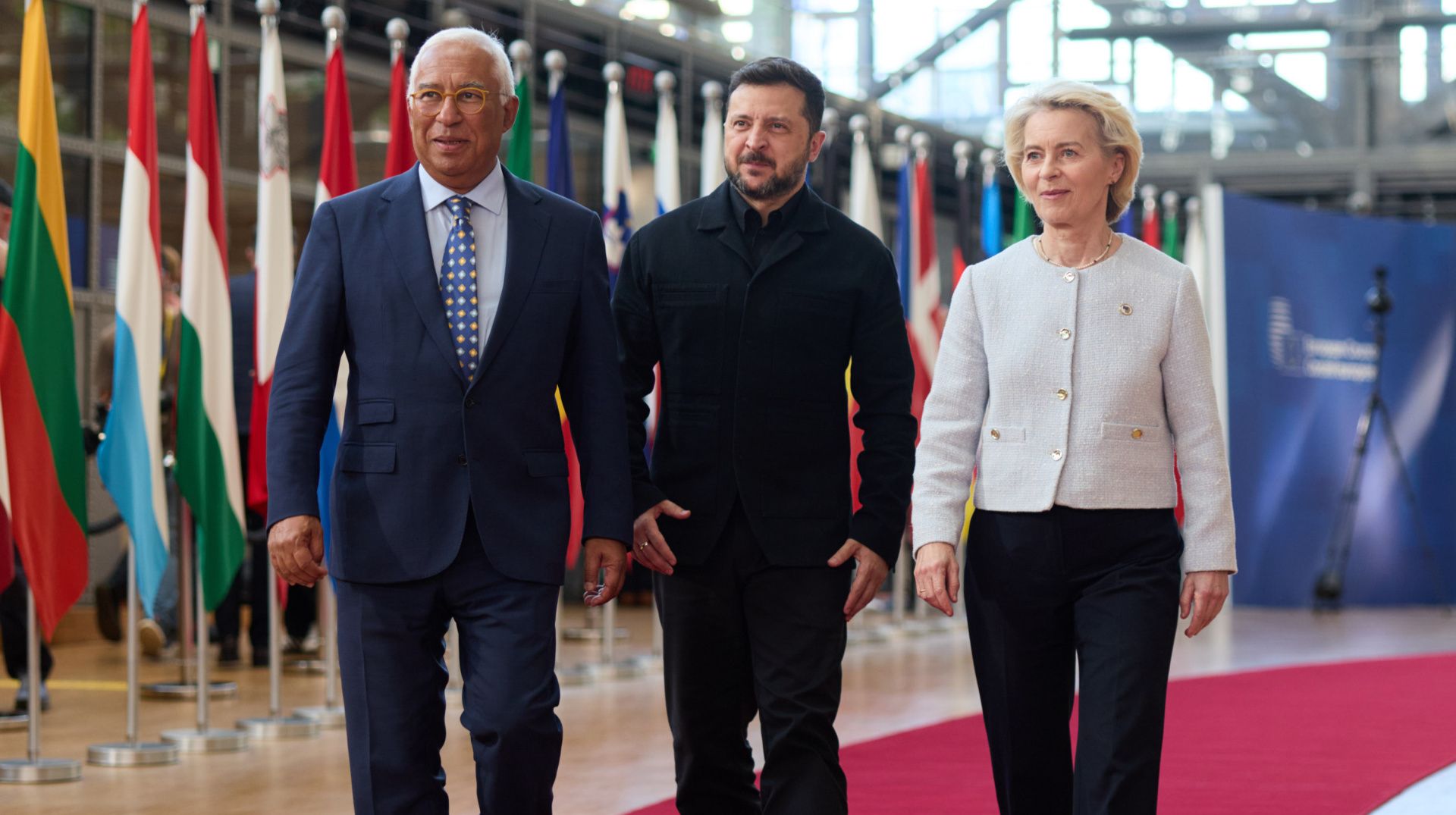 Zelenskyy discusses next steps on Ukraine's accession with EU leaders
