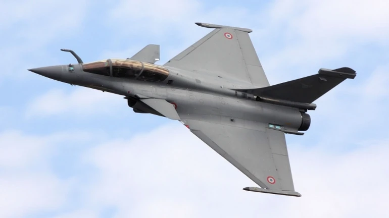 Во Франции столкнулись два истребителя, пилоты погибли