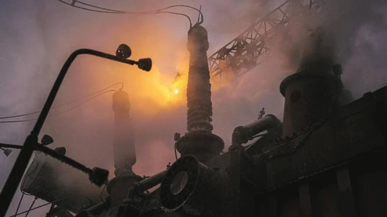 У Києві найгірша ситуація зі світлом, 60% трансформаторів не працюють