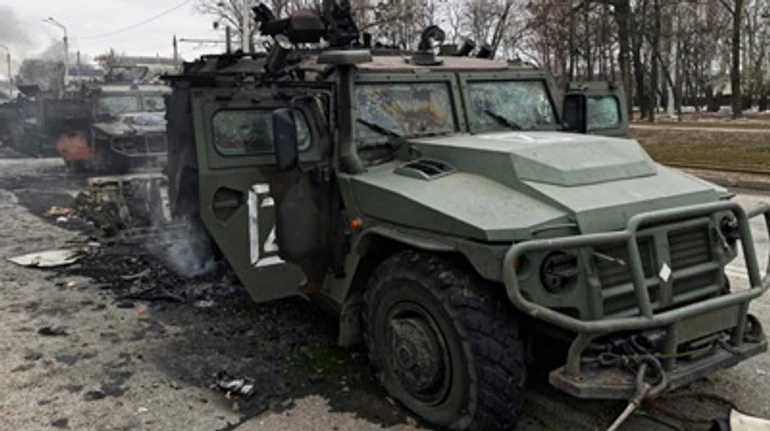 Без Армат, навігації та безпілотників: як санкції демілітаризують Росію