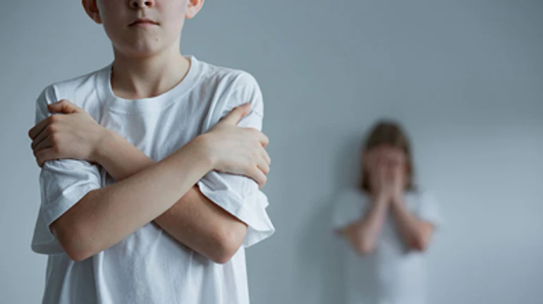 Как говорить с детьми о педофилии и как их защитить. Советы экспертов