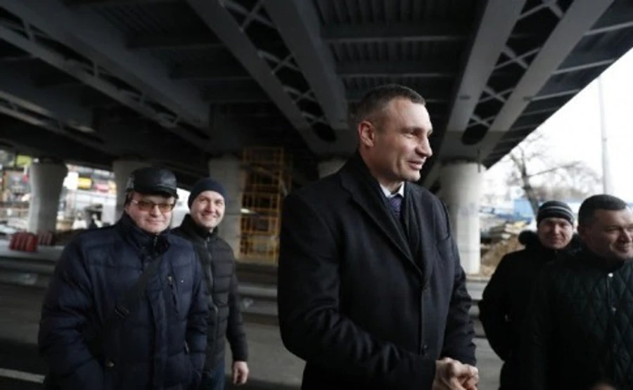 Кличко обіцяє добудувати Шулявський шляхопровід до початку літа