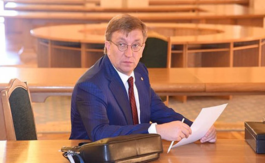 Зеленський звільнив головного розвідника і відправив його до Баканова