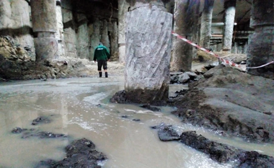 Музей на Поштовій: Розкопки знову затопило