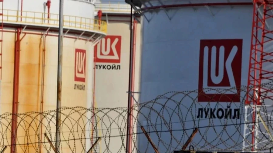 США еще на месяц продлили дедлайн для продажи активов российского Лукойла