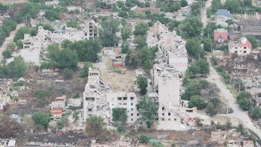 Russians seize food supplies dropped to Oleshky residents by Ukrainian military