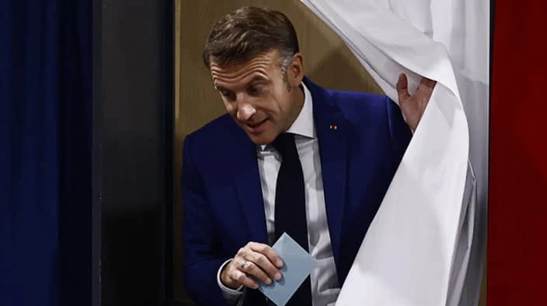 Ошибка Макрона, победа друзей Путина: может ли Франция избежать власти ультраправых