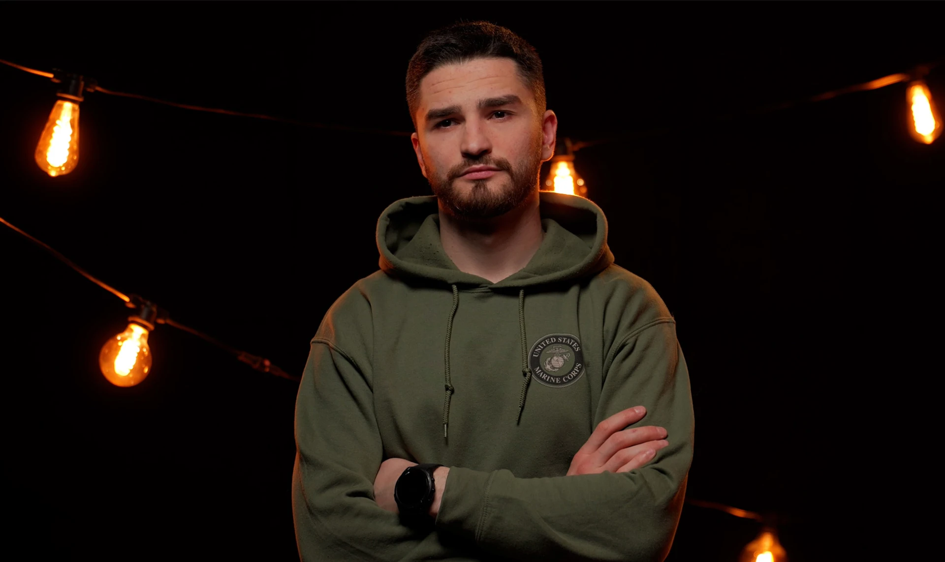 До мене домахався військовий: А ти в пизд*чках був!?. Це було дуже смішно – захисник Маріуполя Гліб Стрижко про життя після поранення