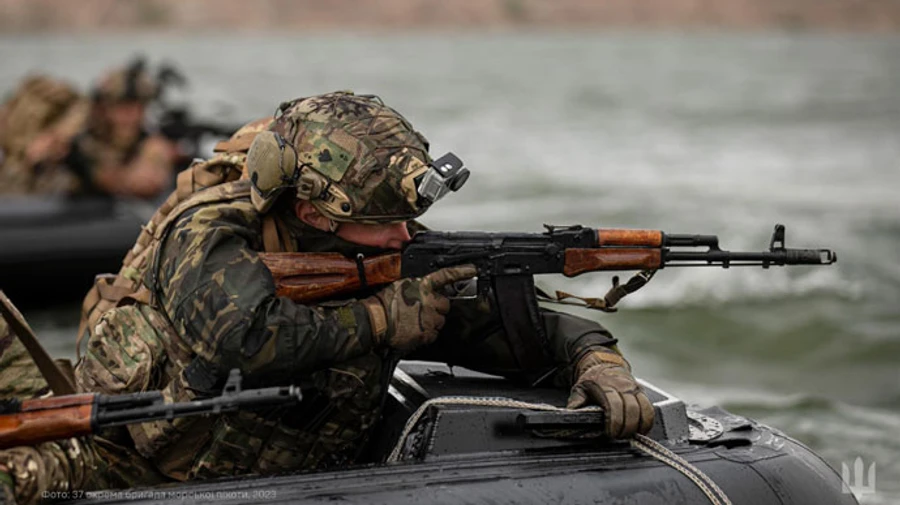 Ukraine's Armed Forces kill 820 Russians and destroy 5 tanks in a day