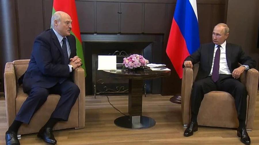 Лукашенко зібрався до Путіна