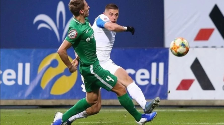 Динамо з перевагою у два м'ячі долає Ворсклу