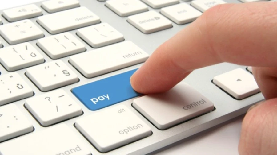 У Росії посилили контроль за електронними грошима людей