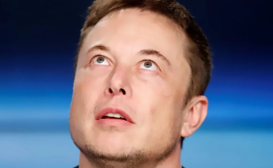 Маск показав реальне фото тестової версії космічного корабля Starship