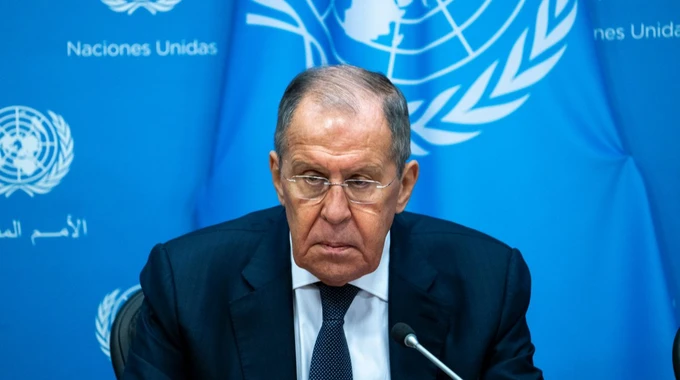 Росія не отримувала пояснень США щодо відновлення ядерних випробувань – Лавров