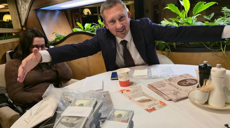 Голова партії Гарант обіцяв людям мандат нардепа за $160 тисяч, його затримали