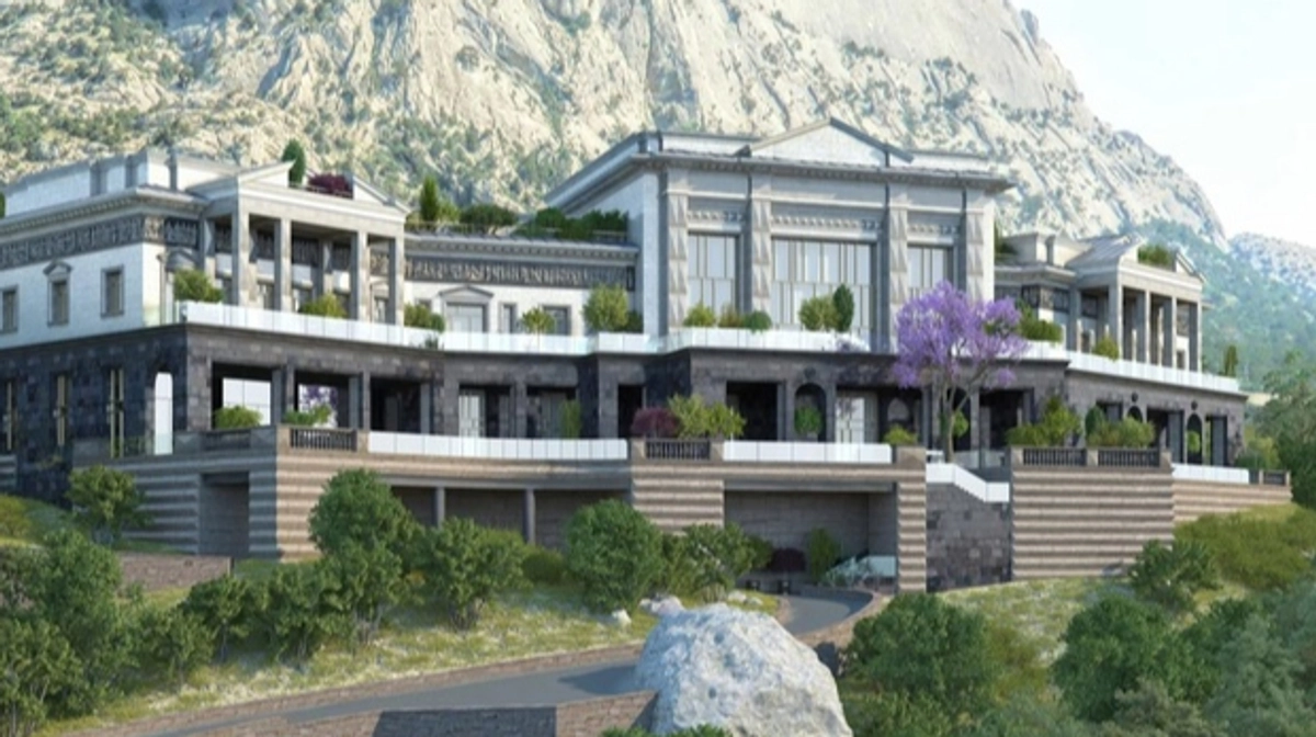 Investigators find new Putin palace in Crimea with private clinic – photos, video