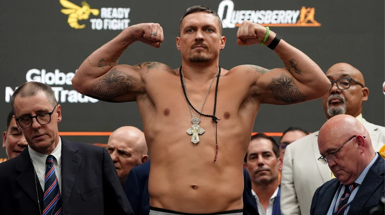 Усик проти короля кікбоксингу, повернення Ф'юрі та камбек Джошуа: календар боїв на 2026