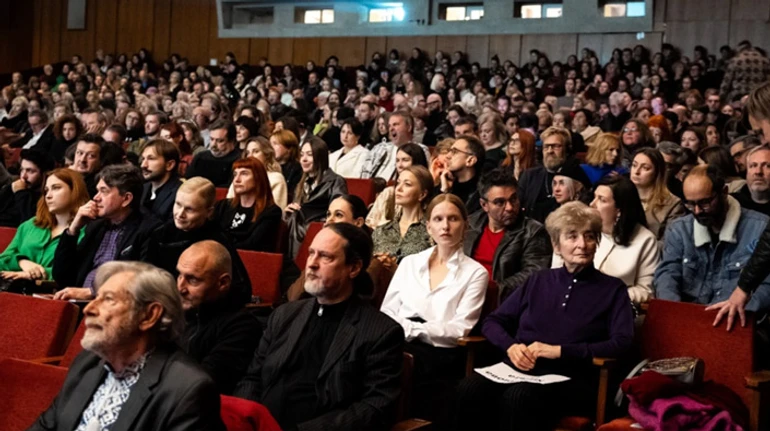 Почесна нагорода іранському режисеру та польське роад-муві: як у Києві відкрили фестиваль Молодість