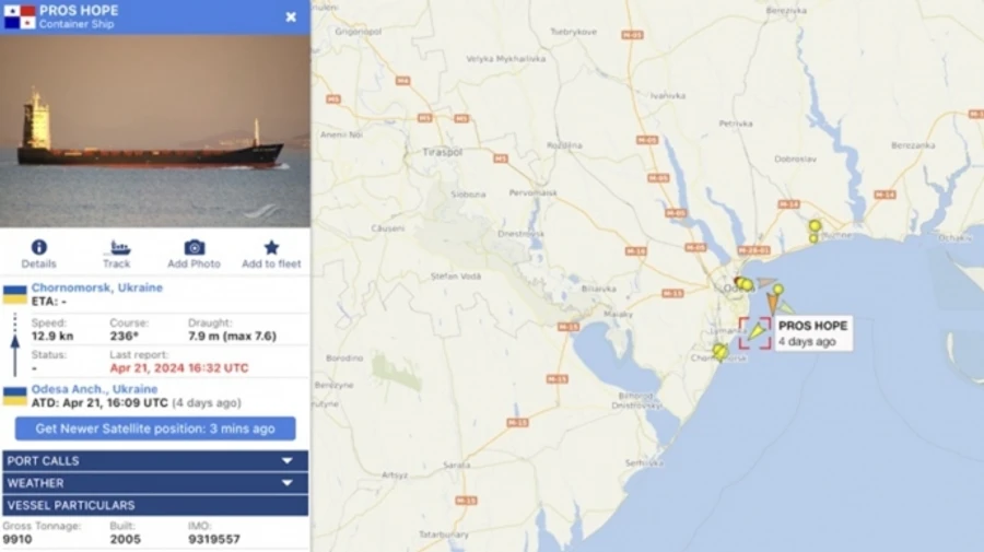 Specialised container ship from China enters Odesa's port first time since 2022