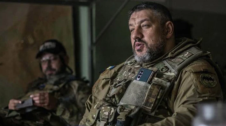 Петр Кузик: Взять батальон Парламент и на две недели под Бахмут. Будут идеальные управленцы для государства