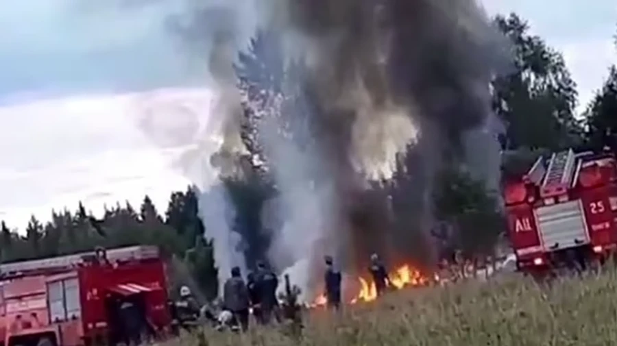 Russian media post information on passengers aboard plane that crashed in Tver Oblast