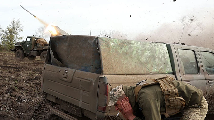 US warned in January Ukraine would not be able to hold Bakhmut but city still stands