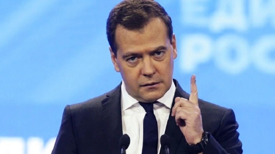 Zelenskyy rejects negotiations with Russia, Medvedev responds with threats