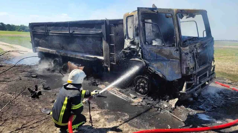 Автомобіль підірвався на російській міні в Київській області