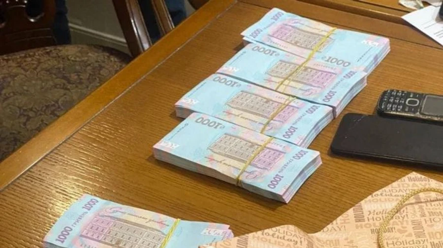 Венедіктова підписала підозру слузі Кузьміних, якого викрили на хабарі