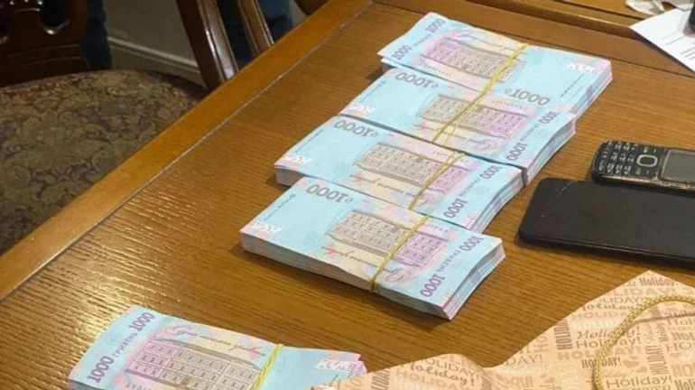 Венедиктова подписала подозрение слуге Кузьминых, пойманого на взятке