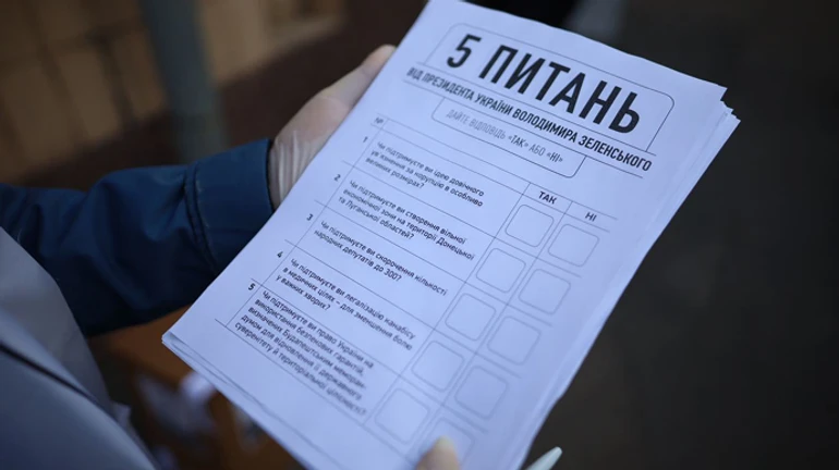 На питання від Зеленського відповідають по кільканадцять разів – ЧЕСНО