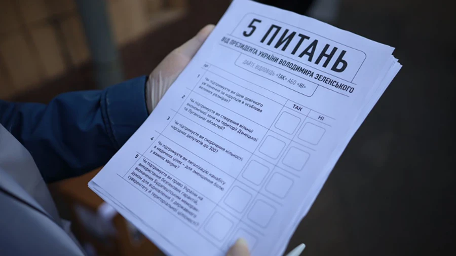 На вопросы от Зеленского отвечают по несколько раз – ЧЕСНО