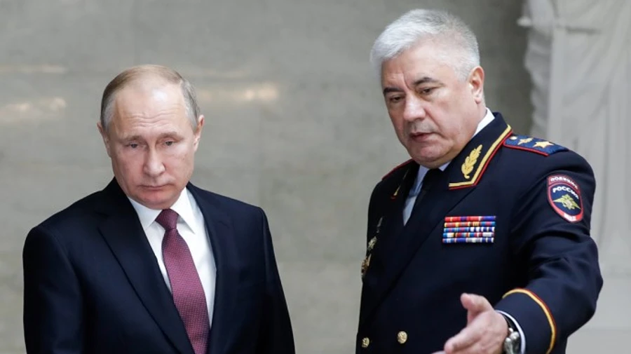 У російському МВС заявили, що ніякого криміналу у справі Навального немає