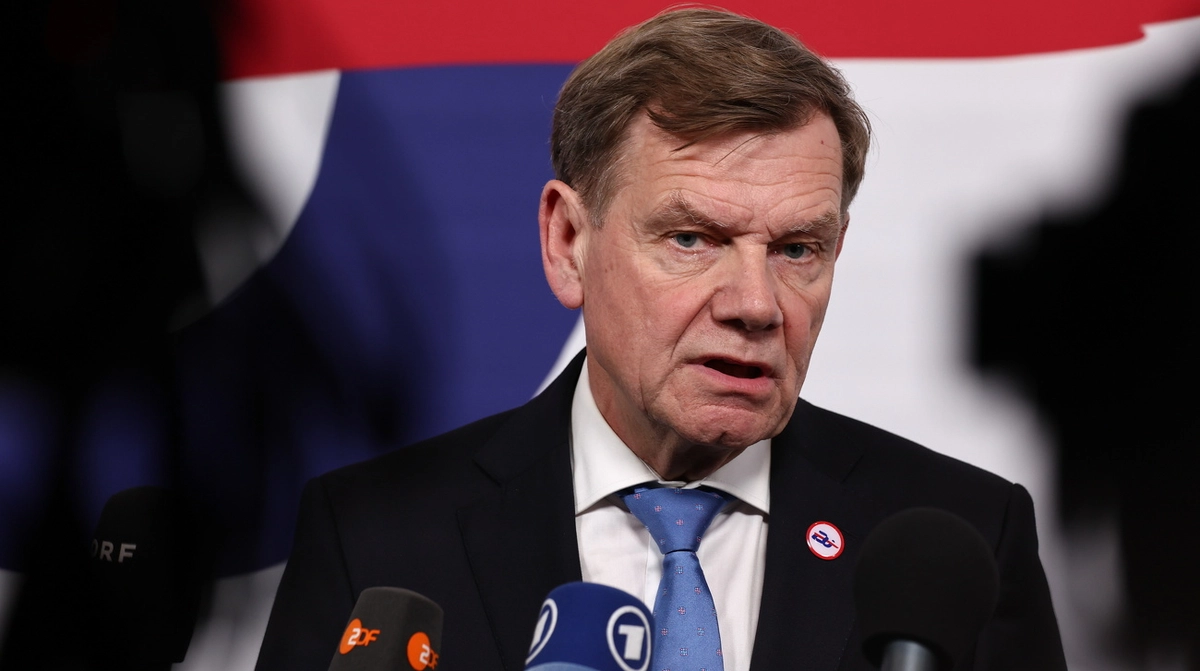 German foreign minister says Putin keeps seeking new excuses not to talk about peace