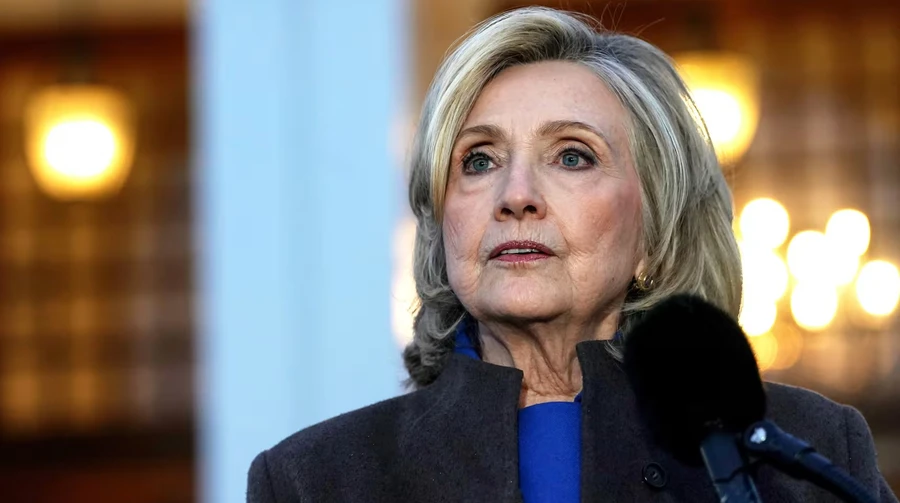 Справа Епштейна: Гілларі Клінтон дала свідчення в комітеті Палати представників