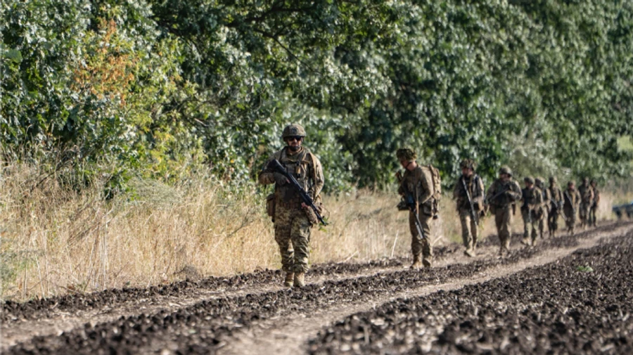 Украина остановилась на минуту в знак благодарности защитникам