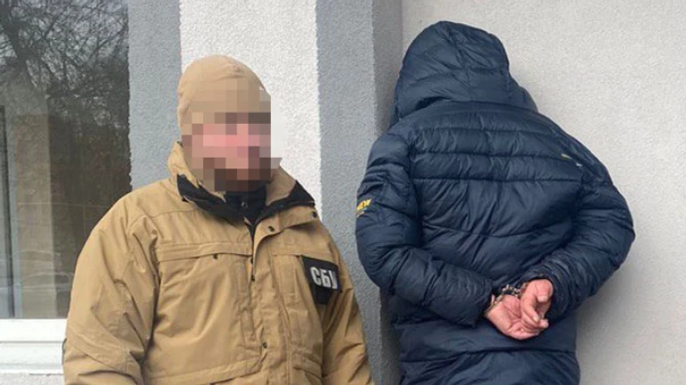 Полковник Минобороны погорел на взятке за снятие с воинского учета