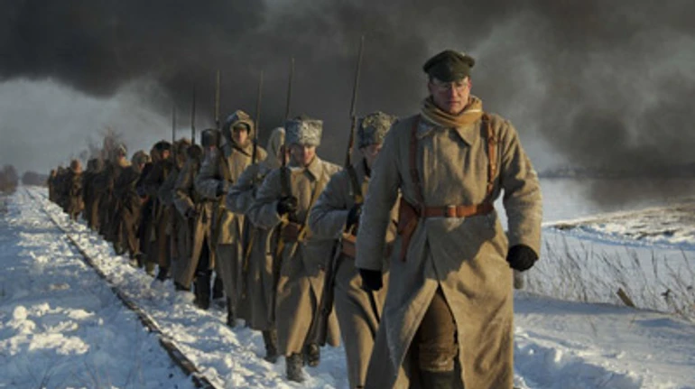 За рекой времени, в тени памятников