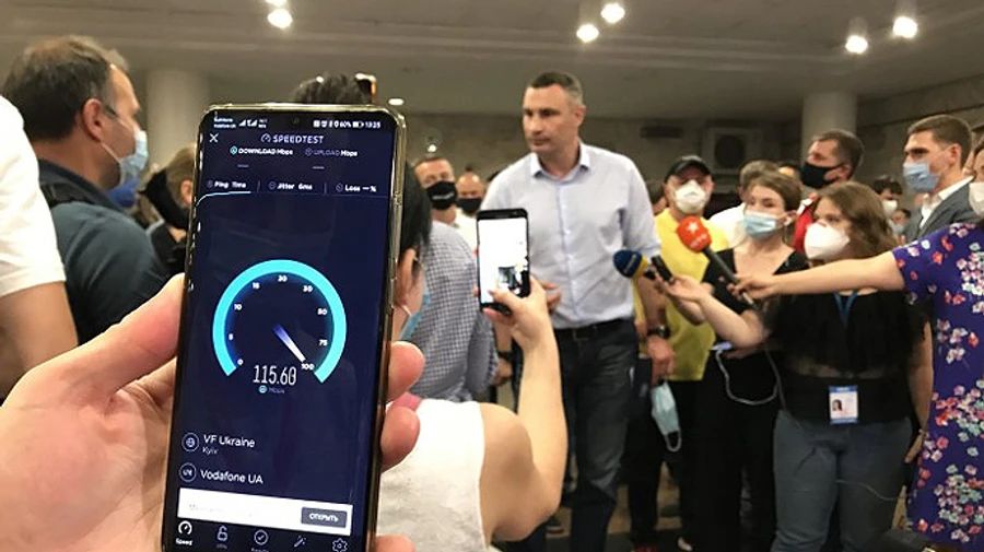 У київському метро запустили 4G: поки на 9 станціях