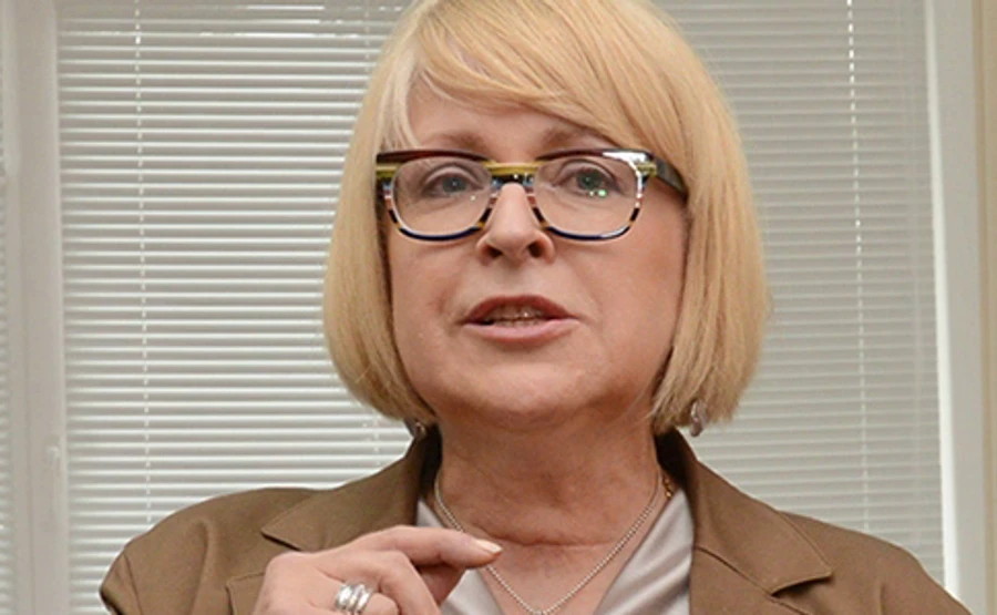 Амосова з прихильниками штурмує медуніверситет Богомольця - Супрун