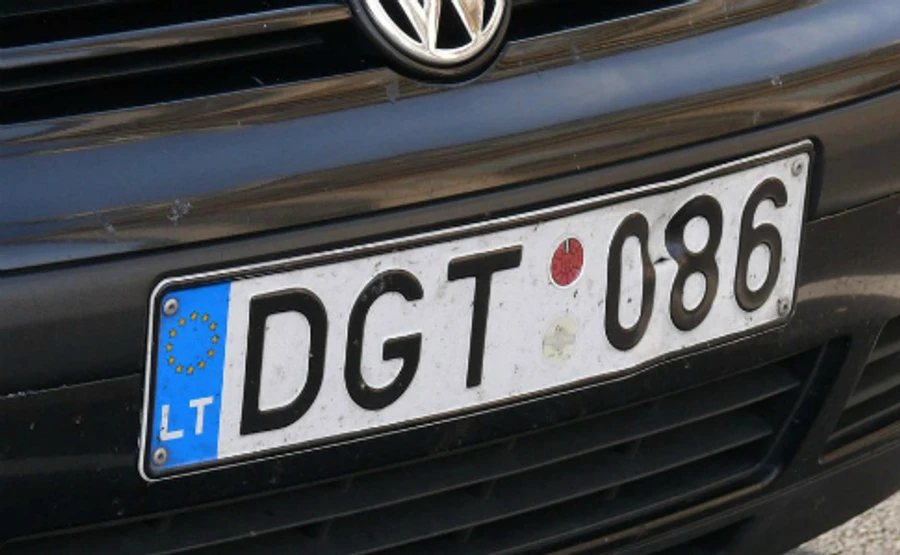 На трассе Киев-Чоп евробляхеры побили полицейских - НПУ