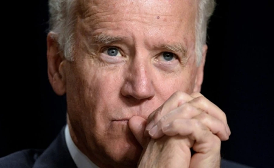 Байден не хоче працювати в адміністрації Клінтон