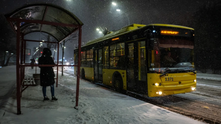 Electric public transport in Kyiv to partially resume operations