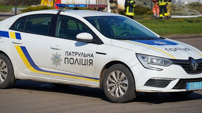 Поліція пояснила, чому погрожувала людям зброєю під час затримання військовозобов’язаного у Києві